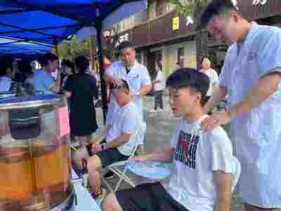 咸陽老街 當(dāng)古韻街巷涌動中醫(yī)藥文化潮，滋養(yǎng)現(xiàn)代營養(yǎng)健康新風(fēng)尚